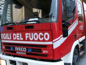 Incendio in una pizzeria di via Monteverde: fiamme domate dai Vigili