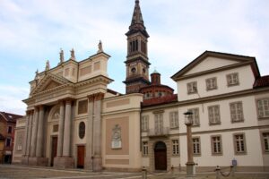 Chiese aperte e celebrazione delle messe domenica 1° marzo