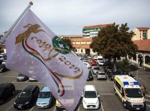 Croce Bianca: di corsa con le barelle per festeggiare il centenario