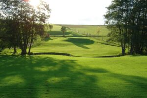 Pd: “Campo da golf ridimensionato? Addio al turismo d’élite”
