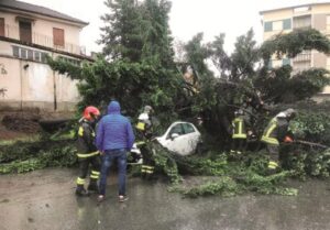 Maltempo, appello Vallegra: “Per prevenire controllate i vostri terreni”