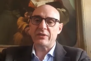 Lucchini: «Quattro positivi, tre tamponi. Cerchiamo volontari»