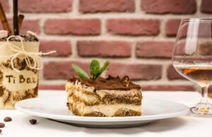 Con i pavesini o i savoiardi? Il tiramisù di Diego Bongiovanni