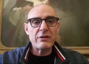 «Sì a corse e passeggiate. Mercato su tre piazze per evitare assembramenti»