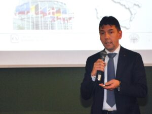 Dal Politecnico di Torino e Gruppo Cassa di Risparmio di Asti una guida per ripartire