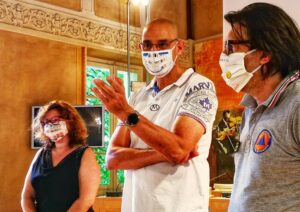 “Disegna un sorriso”: le mascherine di Alberto e Greta le più originali