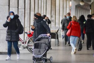 In provincia ci sono 296 nuovi casi. Due decessi, 65 i guariti