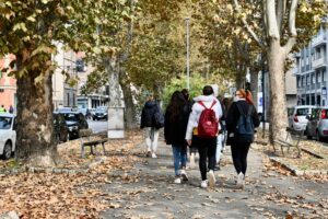 Sono 79 i nuovi casi in provincia. Tre i decessi, 33 le persone guarite