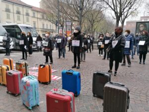 Settore del turismo in piazza: «Siamo in lockdown da febbraio!»