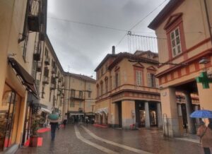Commercio: “Nel 2020 diminuiscono le chiusure e rallentano le aperture”