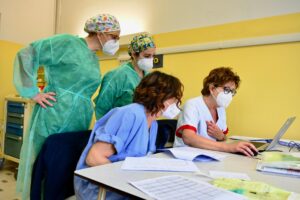 Vaccino, triplicate le adesioni. Oggi in Piemonte 12mila somministrazioni