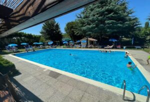 Riaperta la piscina del Golf Club: area in gestione fino al 31 dicembre