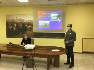 Tenta di eliminare il night club rivale incendiandolo: 5 arresti