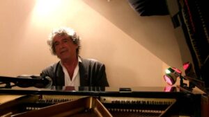 Visone in Jazz con De Luca trio, domani percussioni