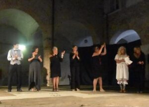 Parole d’amore a teatro: al Clo’s va in scena “La Soffitta”