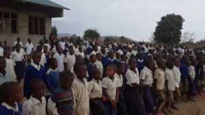Acqua e istruzione per la Tanzania: il Covid non ferma Polepole