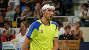 Sergiy va a combattere, Vera resta in campo