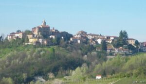 Si va a cena in cantina, poi il film al Palavino