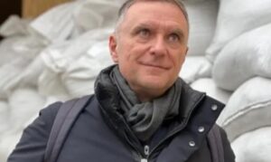 ‘L’assedio. Il romanzo di Mariupol’: al ‘Robellini’ Andrea Nicastro