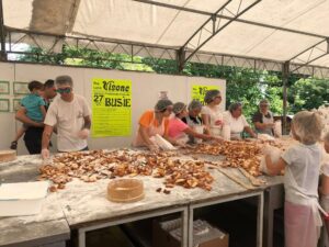 Domenica 28 a Visone torna la ‘Festa del busìe’!