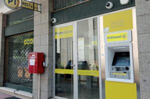 A Visone raccolta firme per l’orario dell’Ufficio postale