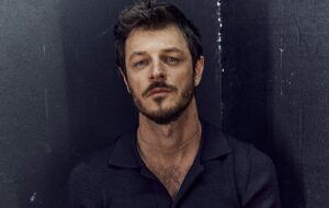 Andrea Bosca è l’antifascista Emilio Lussu per Teatro nelle Valli