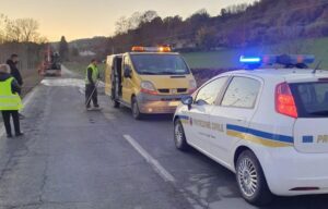 Focolai domati e strada ok: a Bistagno riaperta la Sp 228