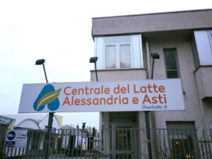 Centrale del Latte di Alessandria e Asti: stop alla produzione