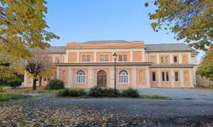 Licenziamenti alle Terme, dalle opposizioni critiche al Comune