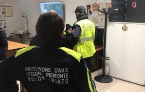 Cade un albero in regione Botti. Allagamenti sulla Ss 334