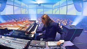 Al Centro Congressi ‘Rave the City’, e “la notte diventa oblio”