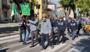 Raduno sezionale Alpini: i 19 gruppi acquesi riuniti a Rivalta