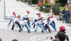 “Balla ti conviene”, al Gianduia un venerdì tra danze e concerti