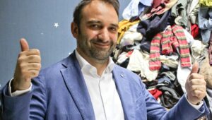 Il sindaco-arbitro assediato a Cassine