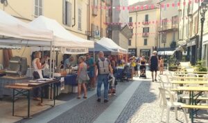 Pro Loco in centro a pranzo e cena. C’è anche il Palio del Brentau