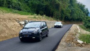 Strada della Pieve: guard rail e canaline di scolo, poi l’apertura