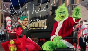 Dolce Natale ad Acqui: concerto a tema e la sfilata dei “Babbi”