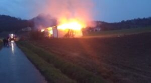 Acqui, incendio in un capannone agricolo: nessun ferito