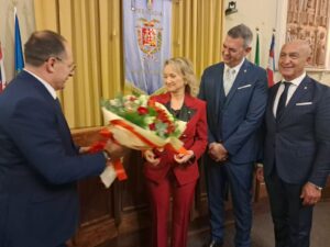 Alessandria, brindisi dal prefetto con ottimismo incluso