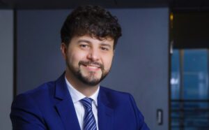 Il futuro dell’Ue in bilico? Se ne parla con l’eurodeputato Benifei