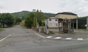 A Prasco la nuova panchina rossa contro la violenza sulle donne